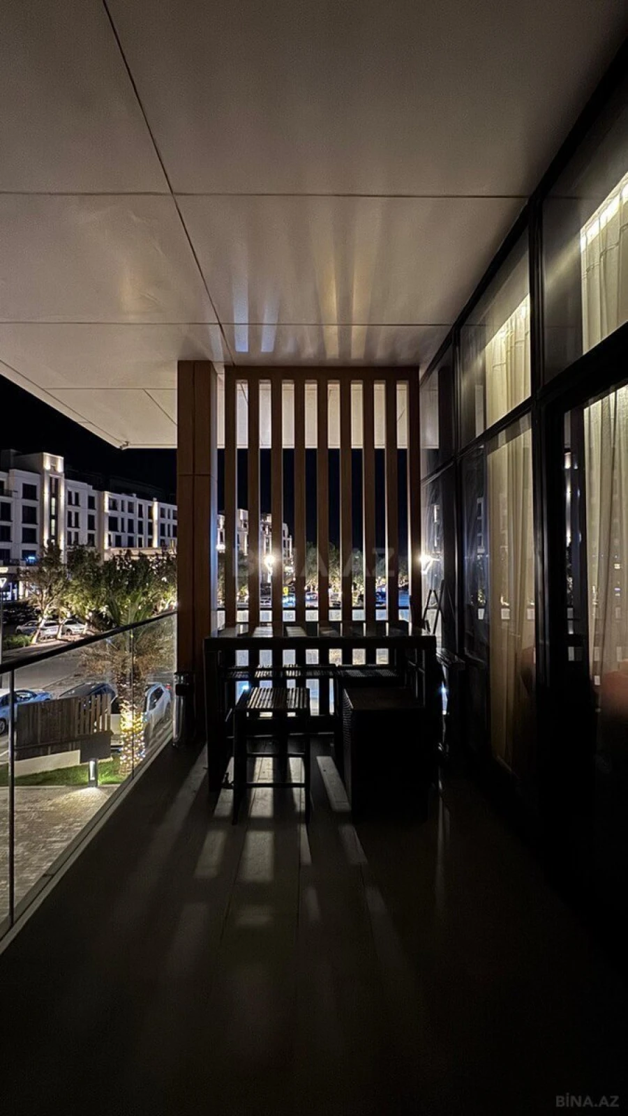 Kirayə verilir 2 otaqlı mənzil 95 m²