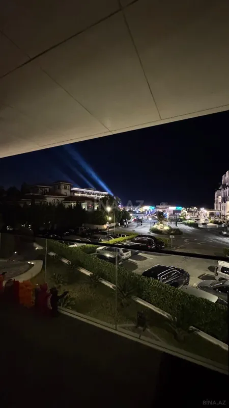 Kirayə verilir 2 otaqlı mənzil 95 m²