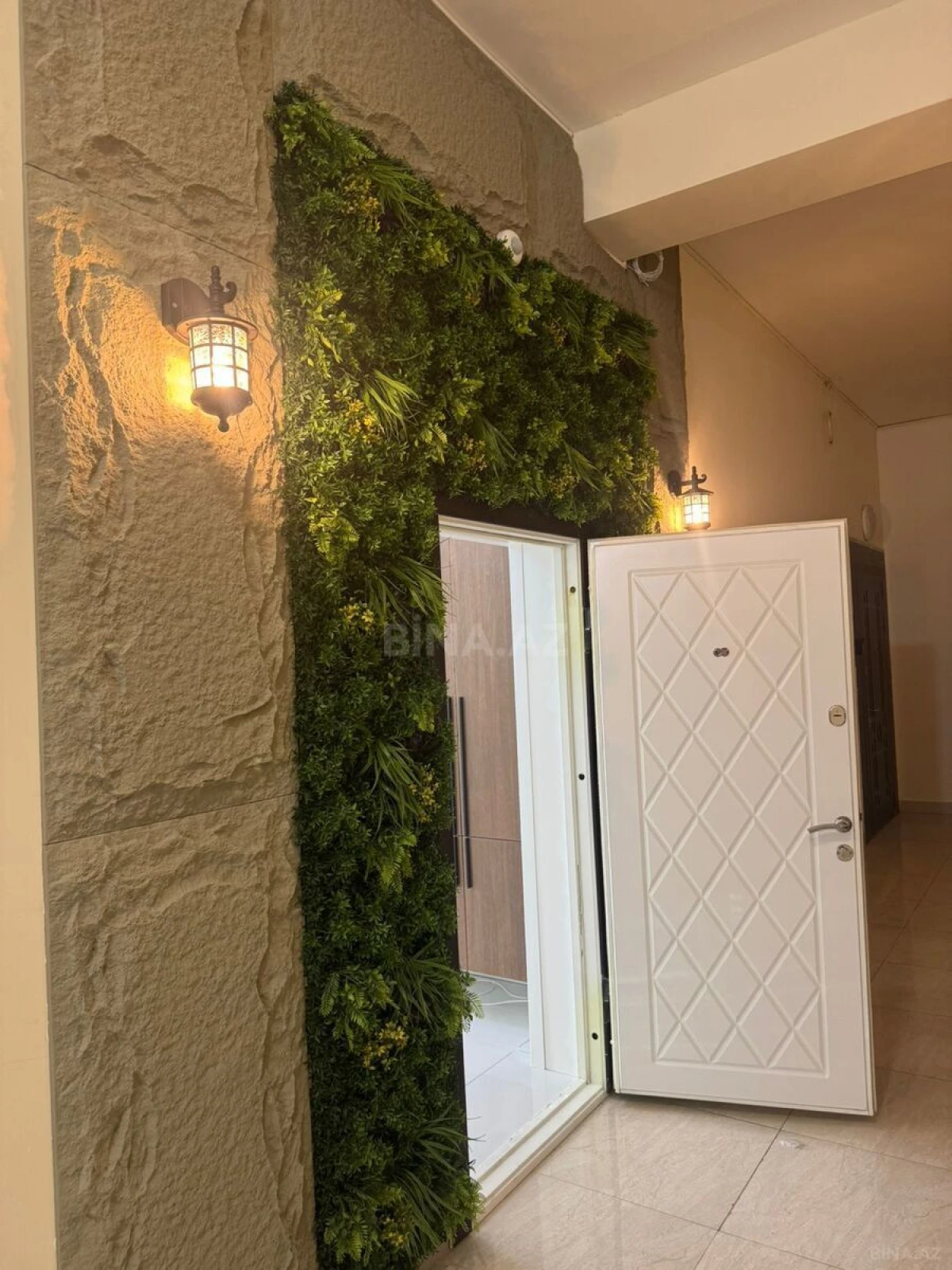 Kirayə verilir 2 otaqlı mənzil 60 m²