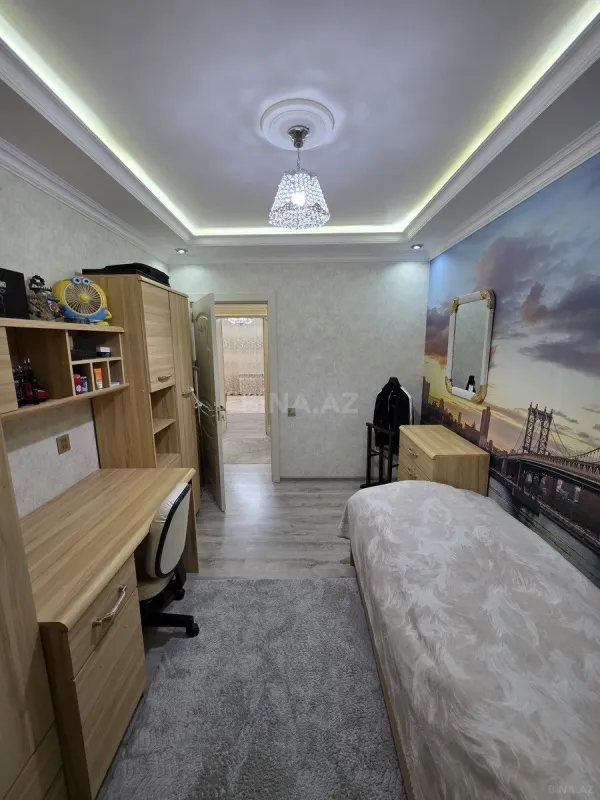 Satılır 4 otaqlı mənzil 108 m²