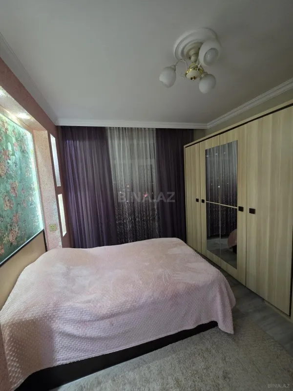 Satılır 4 otaqlı mənzil 108 m²