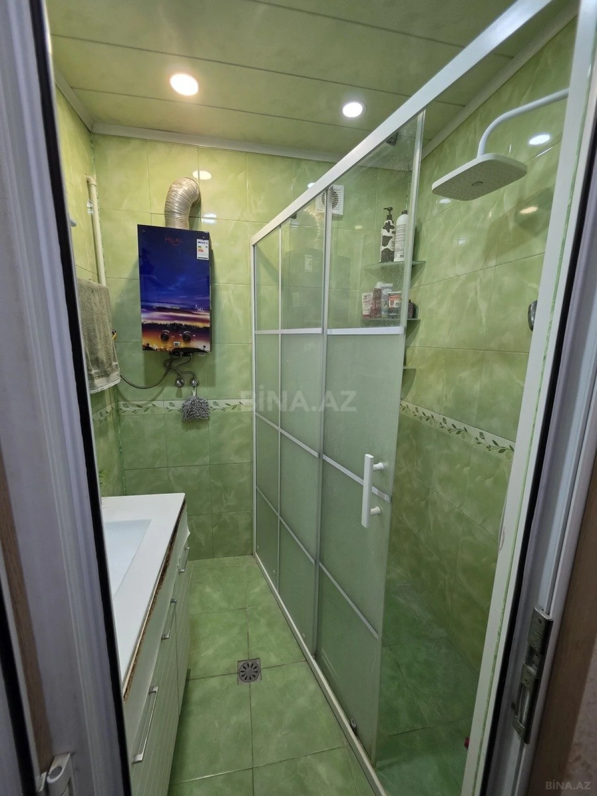 Satılır 4 otaqlı mənzil 108 m²