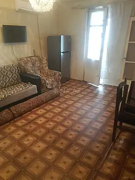 Kirayə verilir 2 otaqlı mənzil 40 m²