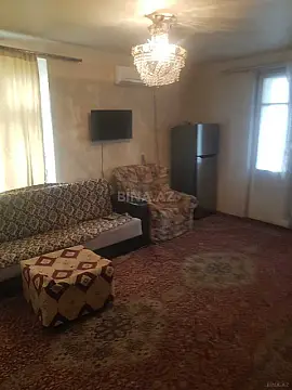 Kirayə verilir 2 otaqlı mənzil 40 m²