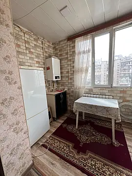 Kirayə verilir 2 otaqlı mənzil 62 m²