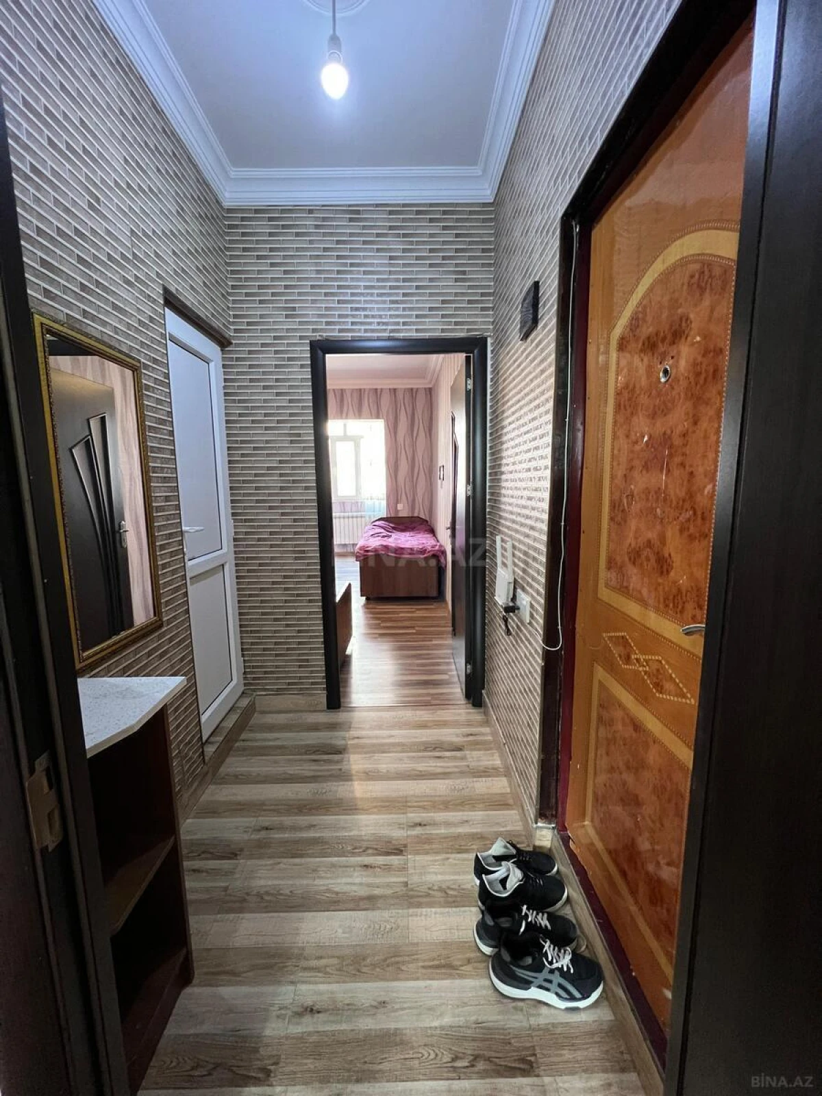 Kirayə verilir 2 otaqlı mənzil 62 m²