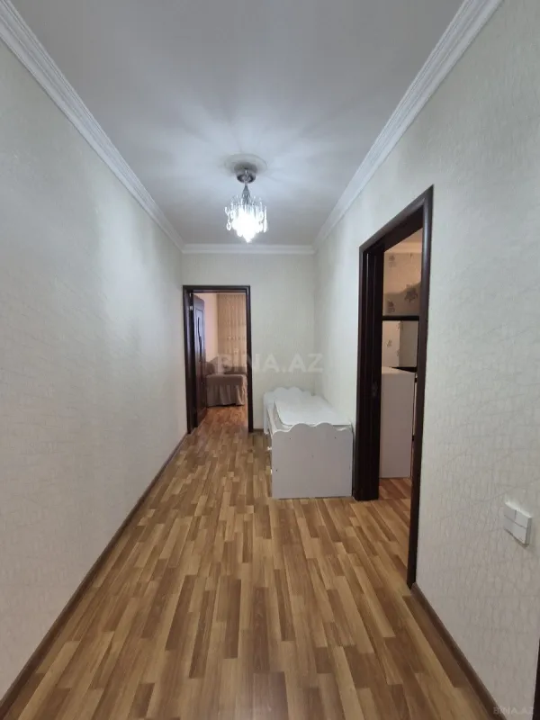 Kirayə verilir 2 otaqlı mənzil 84 m²