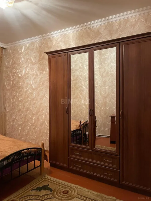 Kirayə verilir 2 otaqlı mənzil 60 m²