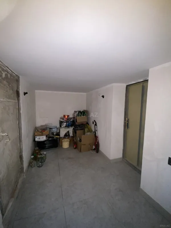 Satılır 5 otaqlı həyət evi 390 m²