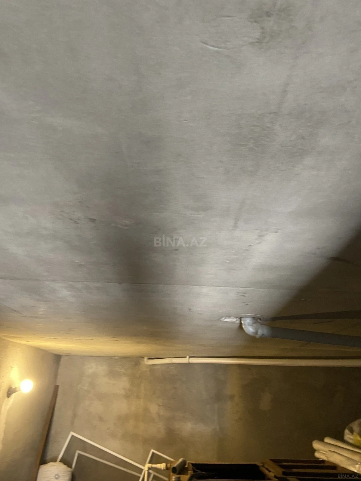 Satılır 5 otaqlı həyət evi 390 m²