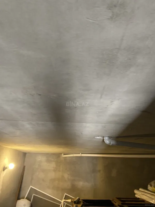 Satılır 5 otaqlı həyət evi 390 m²