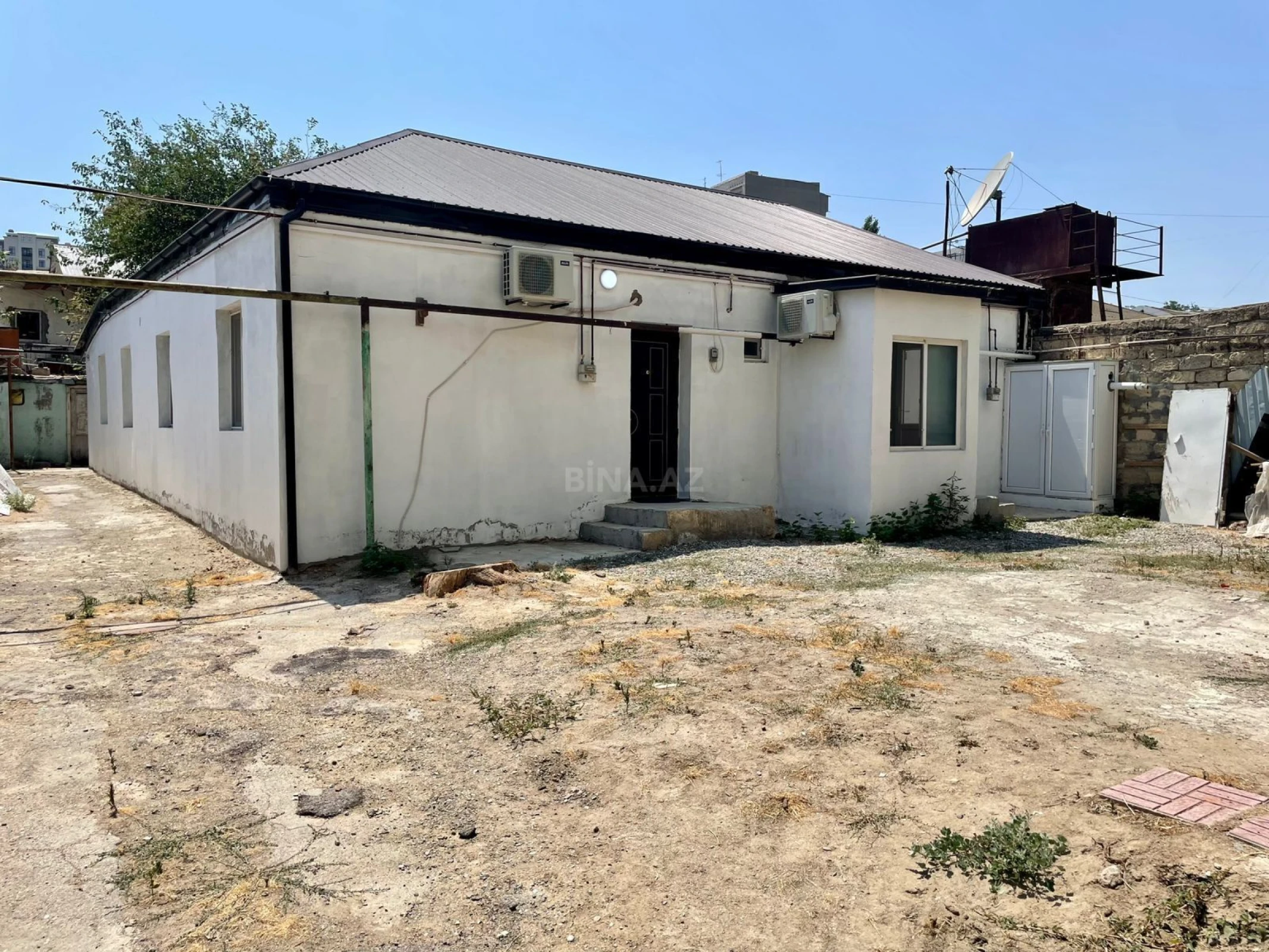 Kirayə verilir 2 otaqlı həyət evi 60 m²