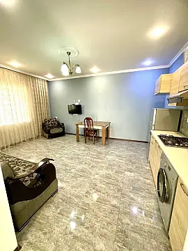 Kirayə verilir 2 otaqlı həyət evi 60 m²