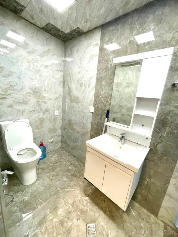 Kirayə verilir 2 otaqlı həyət evi 60 m²