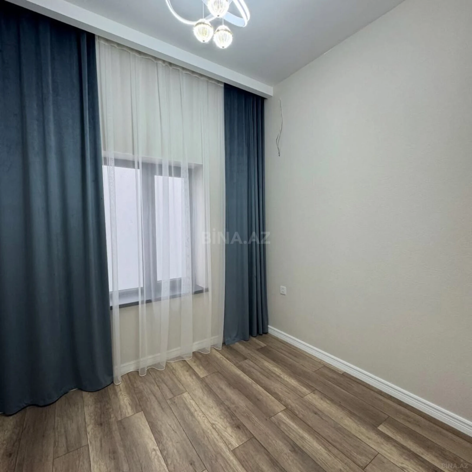 Satılır 4 otaqlı həyət evi 130 m²