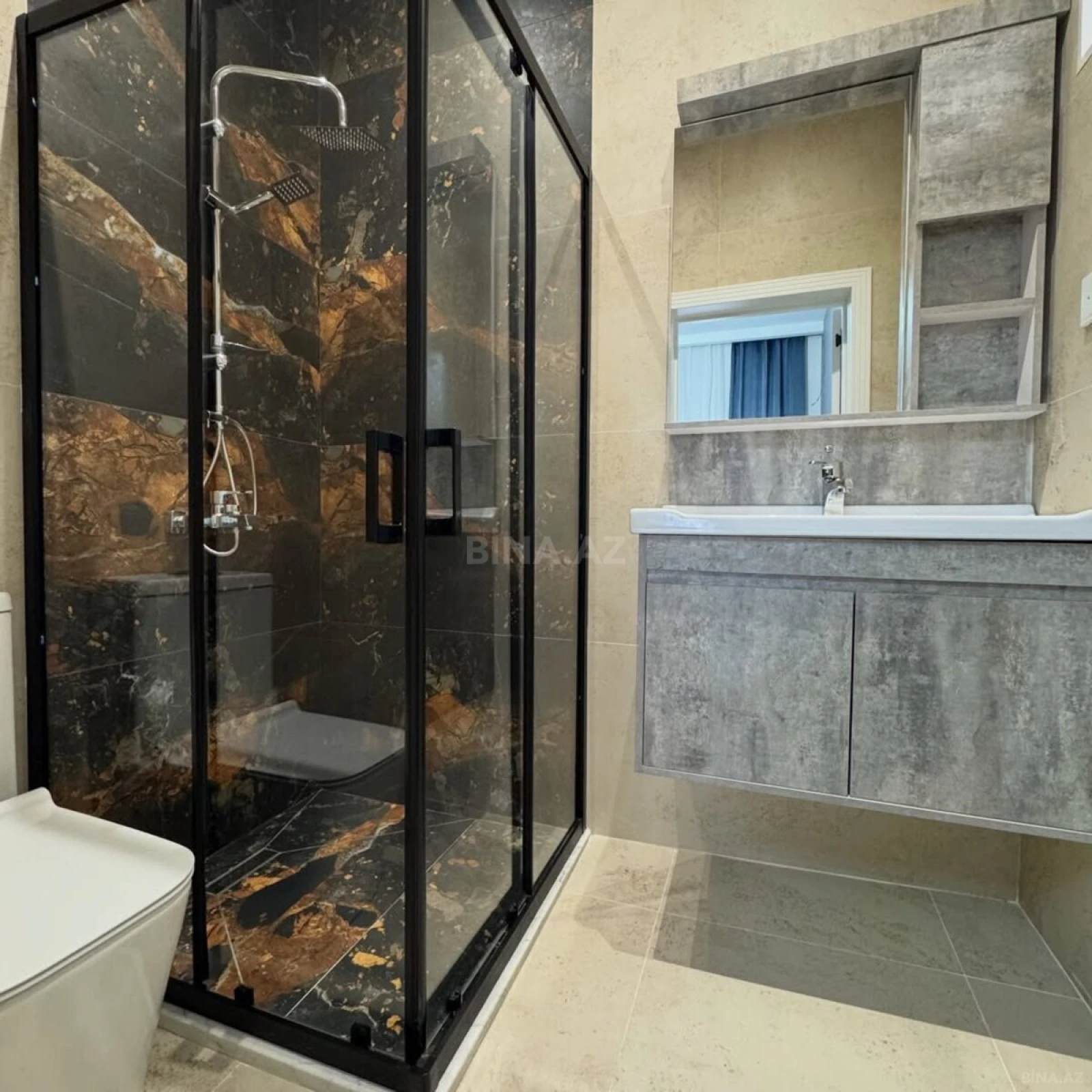 Satılır 4 otaqlı həyət evi 130 m²