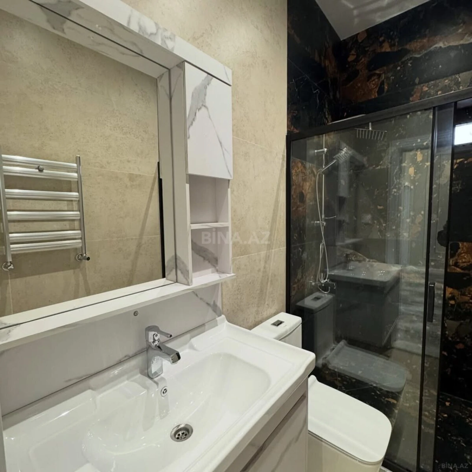 Satılır 4 otaqlı həyət evi 130 m²