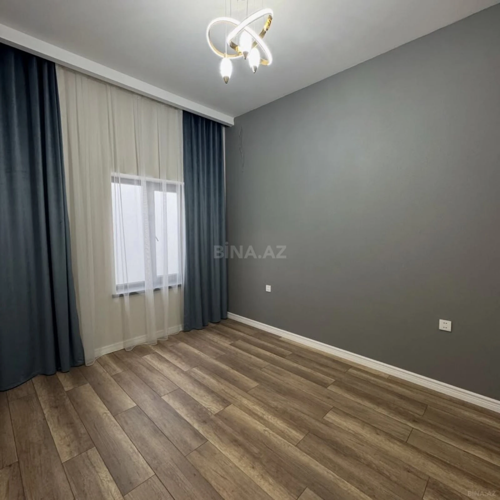 Satılır 4 otaqlı həyət evi 130 m²