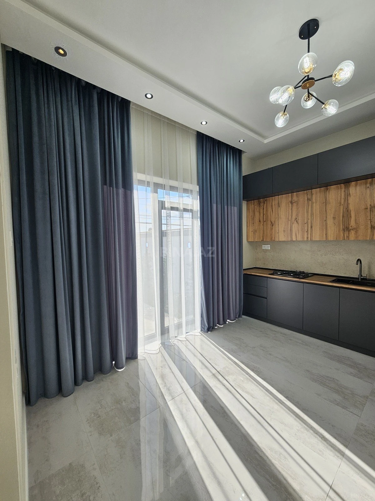 Satılır 4 otaqlı həyət evi 150 m²