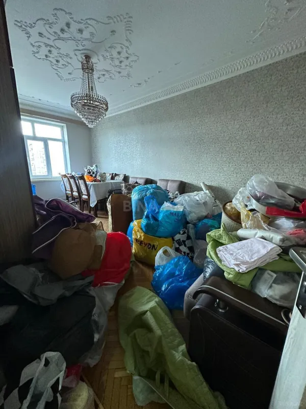 Satılır 3 otaqlı mənzil 80 m²