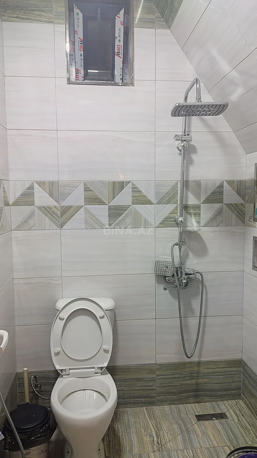 Kirayə verilir 3 otaqlı həyət evi 82 m²