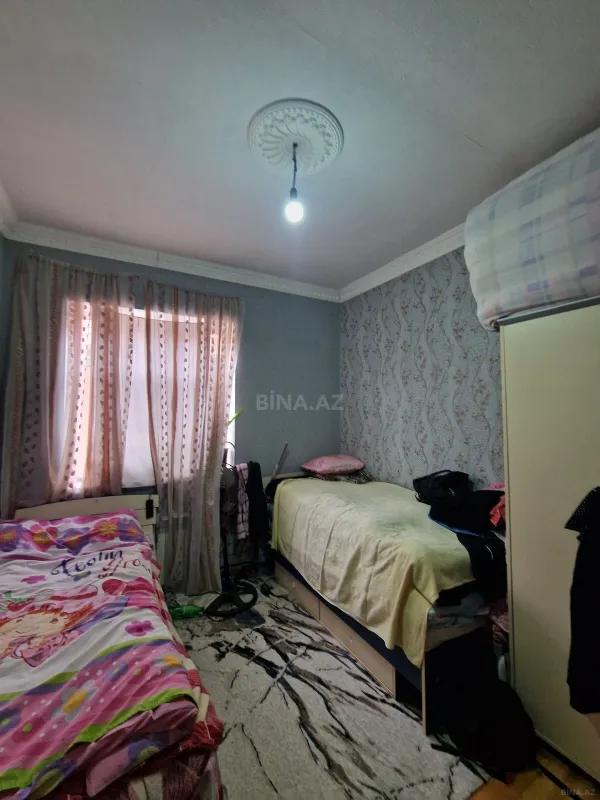 Satılır 4 otaqlı həyət evi 175 m²