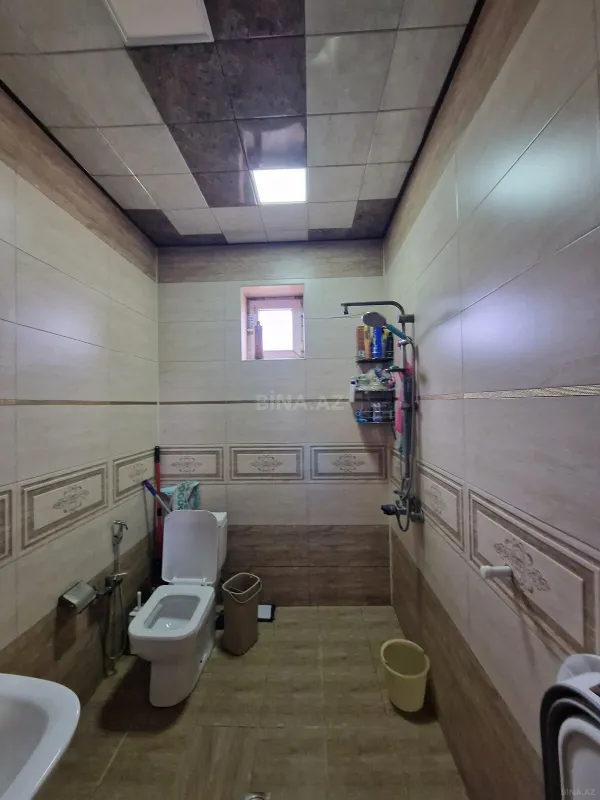 Satılır 4 otaqlı həyət evi 175 m²