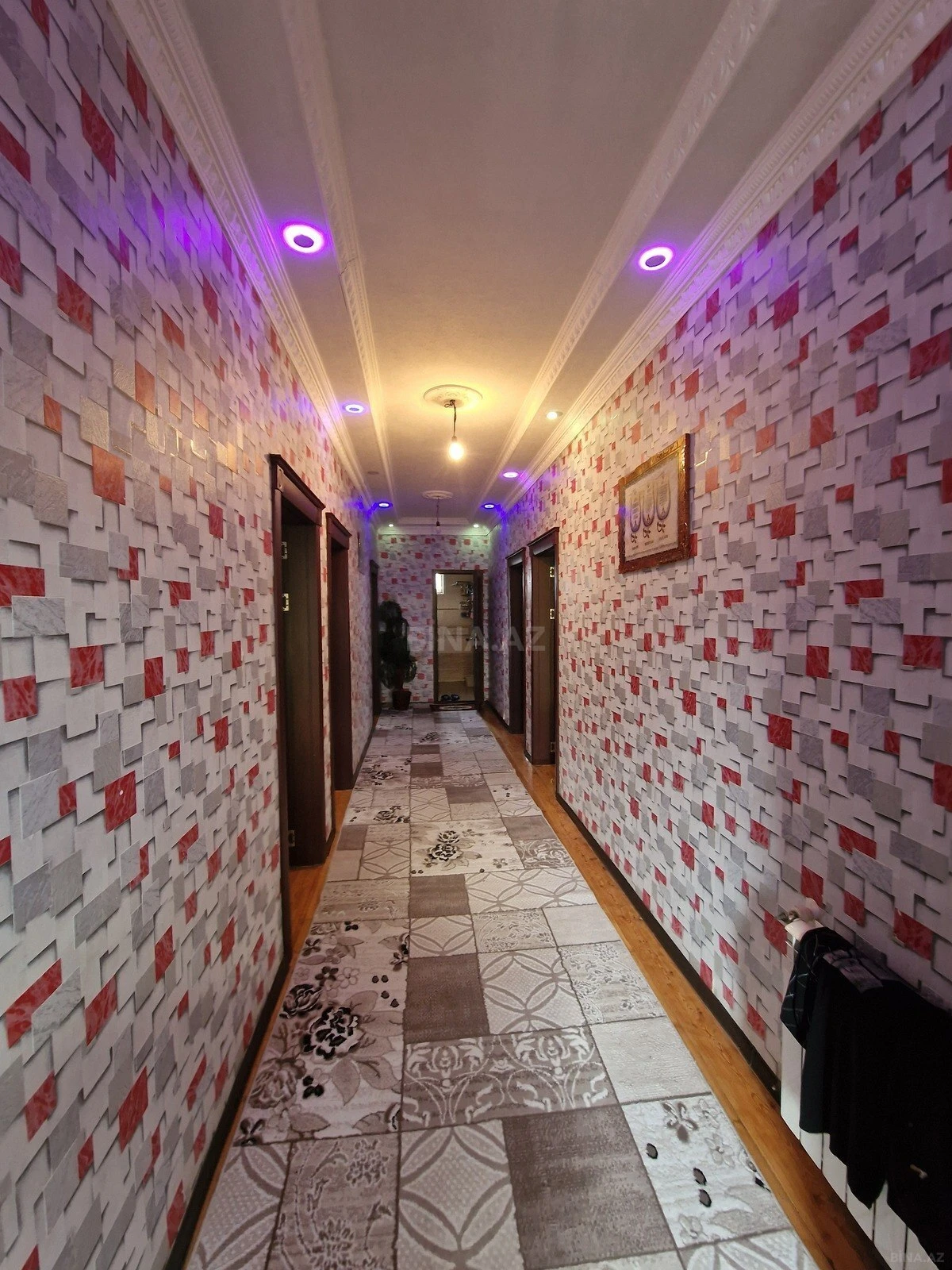 Satılır 4 otaqlı həyət evi 175 m²