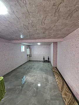 Satılır 4 otaqlı həyət evi 174 m²