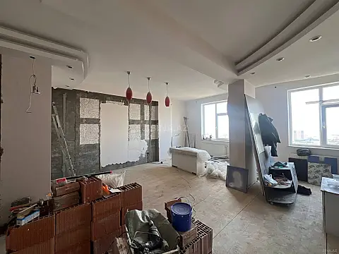 Satılır 2 otaqlı mənzil 50 m²