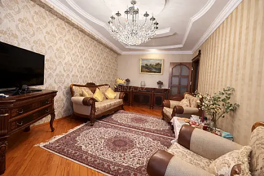Satılır 3 otaqlı mənzil 100 m²