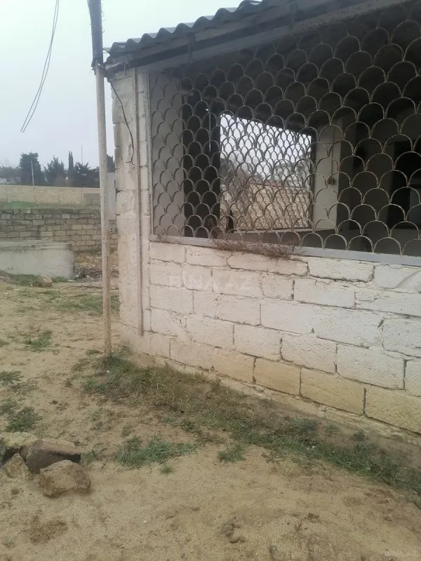 Satılır 2 otaqlı həyət evi 40 m²