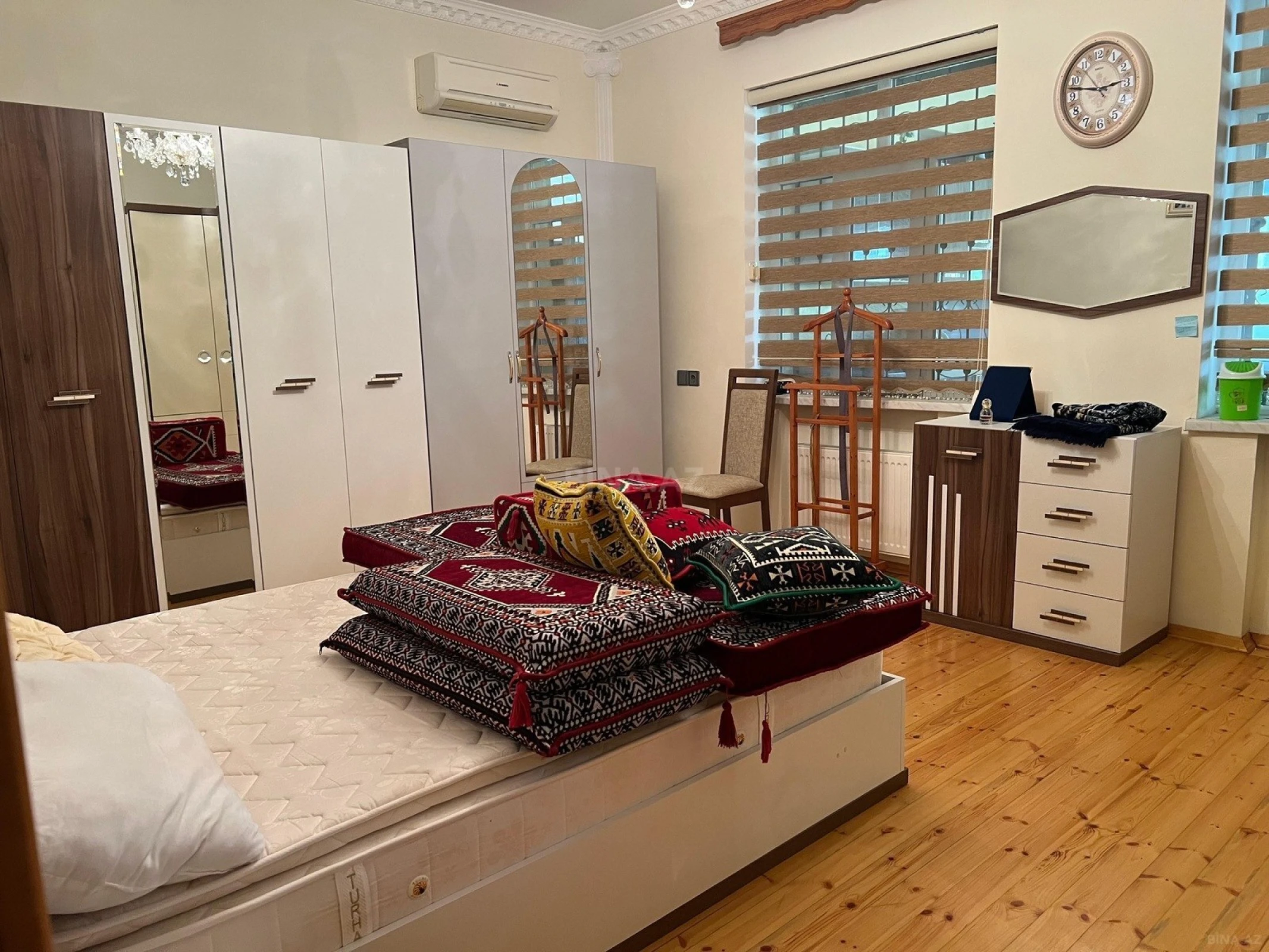 Satılır 3 otaqlı həyət evi 150 m²