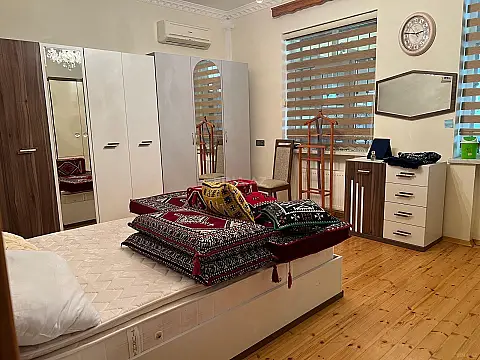 Satılır 3 otaqlı həyət evi 150 m²