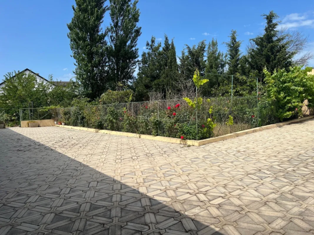 Satılır 3 otaqlı həyət evi 150 m²