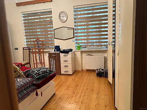 Satılır 3 otaqlı həyət evi 150 m²
