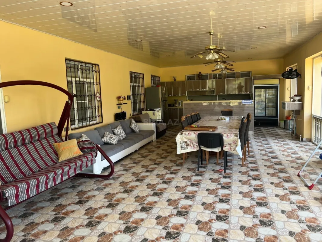 Satılır 3 otaqlı həyət evi 150 m²