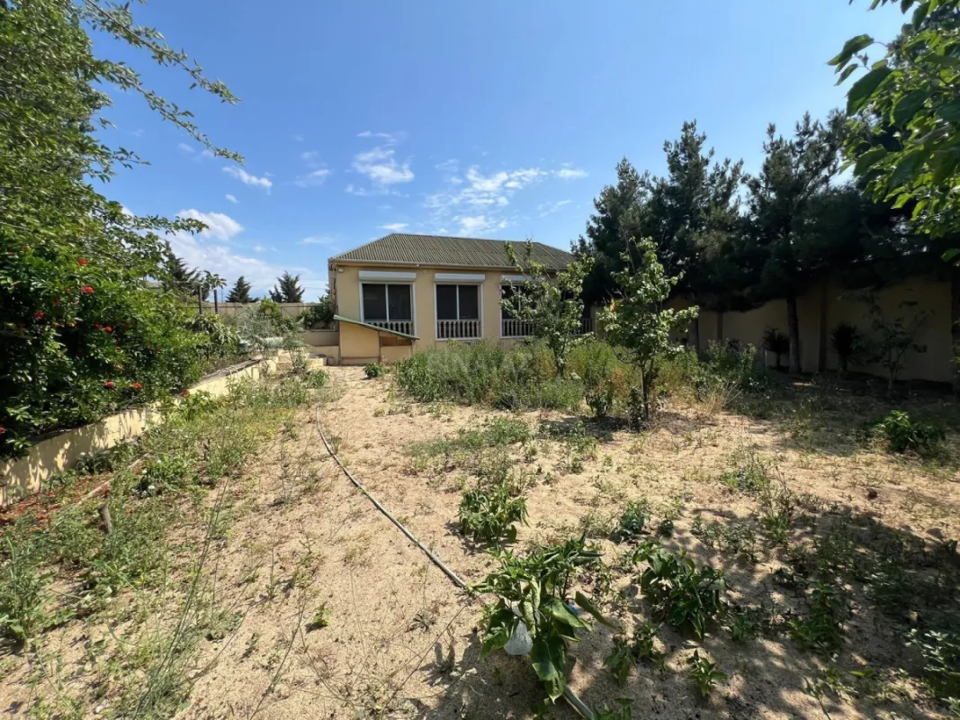 Satılır 3 otaqlı həyət evi 150 m²
