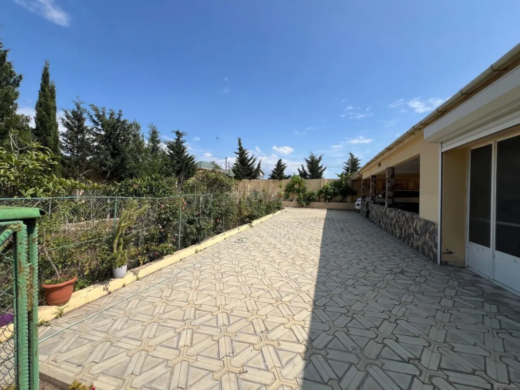 Satılır 3 otaqlı həyət evi 150 m²