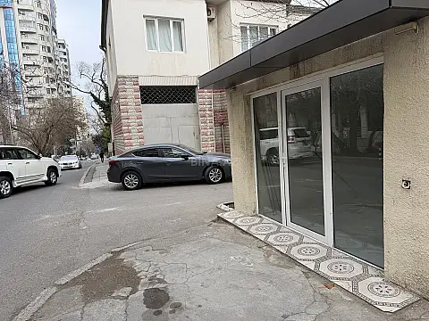 Satılır obyekt 17 m²