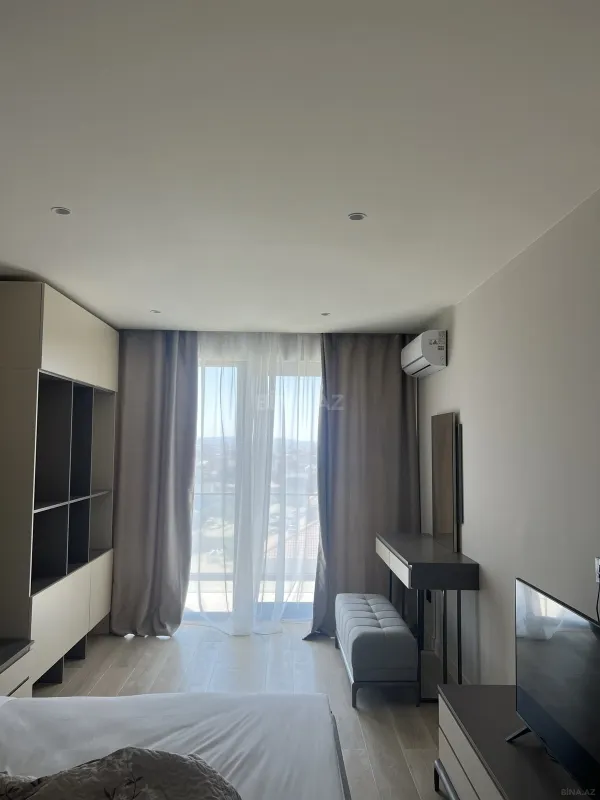 Kirayə verilir 2 otaqlı mənzil 92 m²