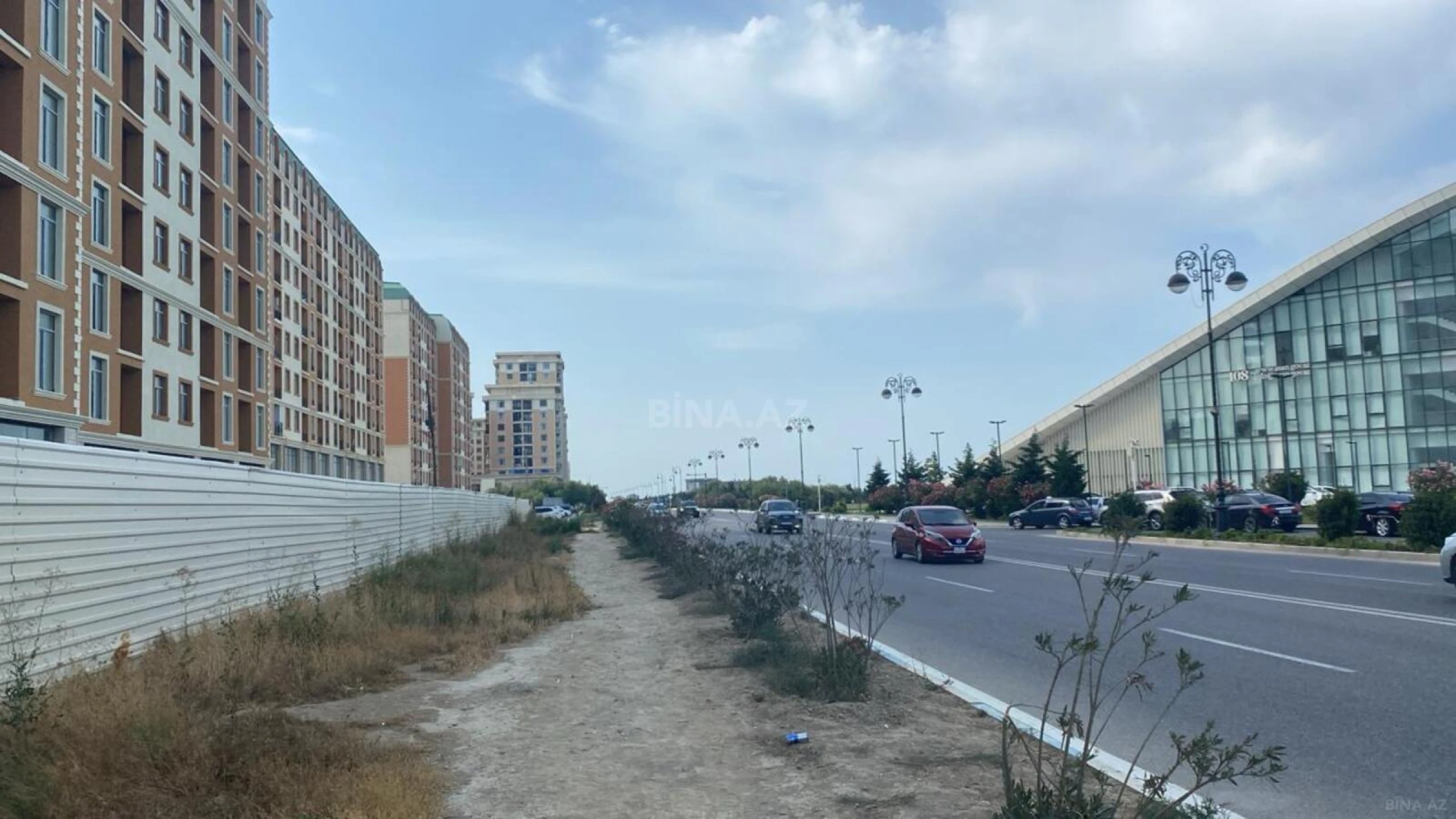 Satılır 2 otaqlı mənzil 71 m²