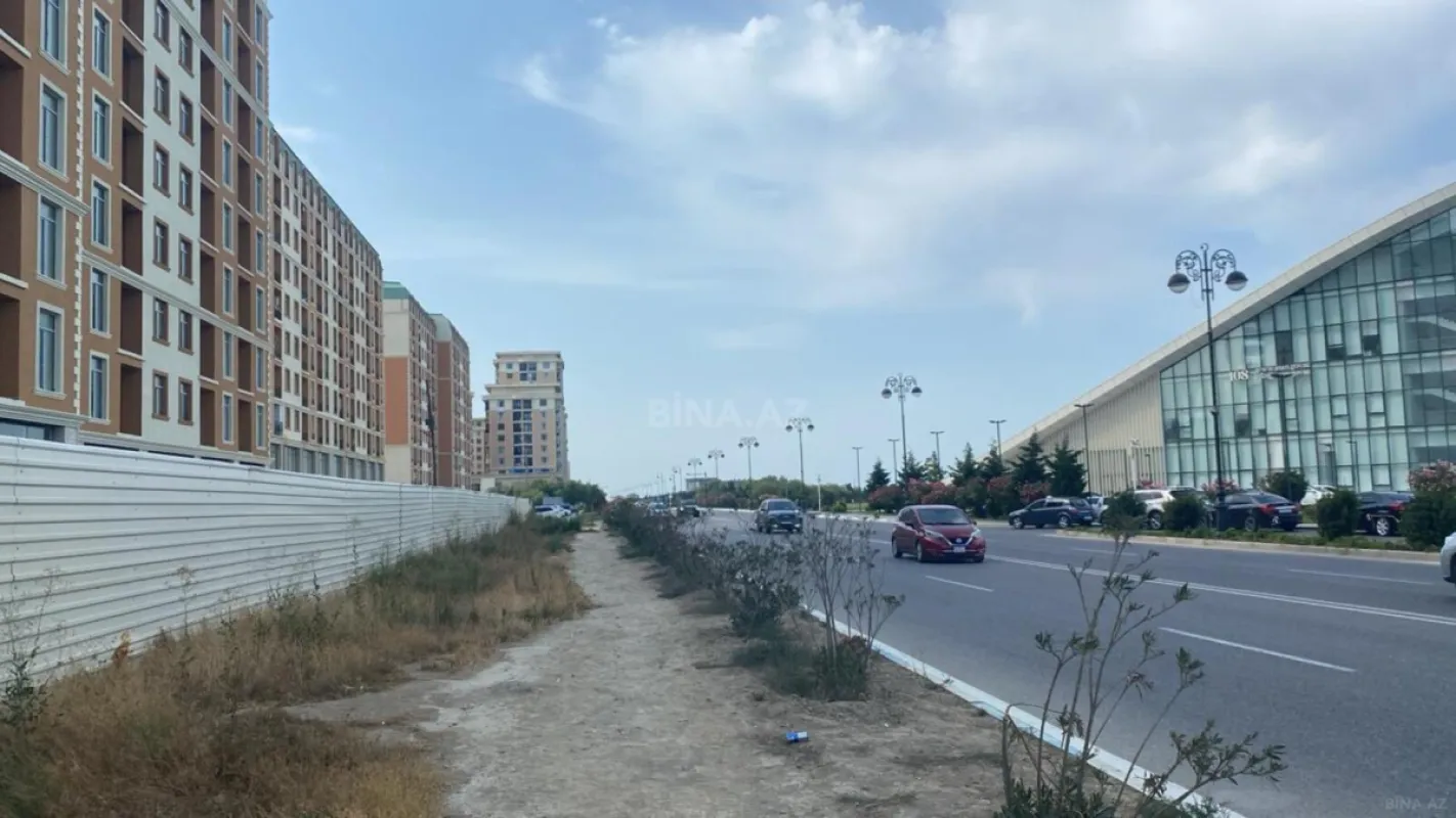 Satılır 2 otaqlı mənzil 71 m²