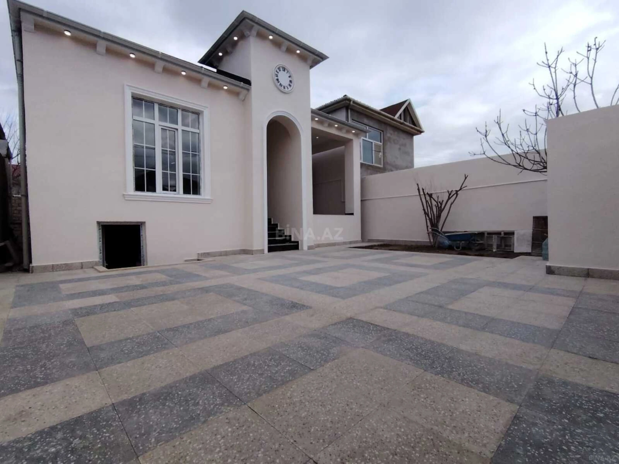 Satılır 4 otaqlı həyət evi 110 m²