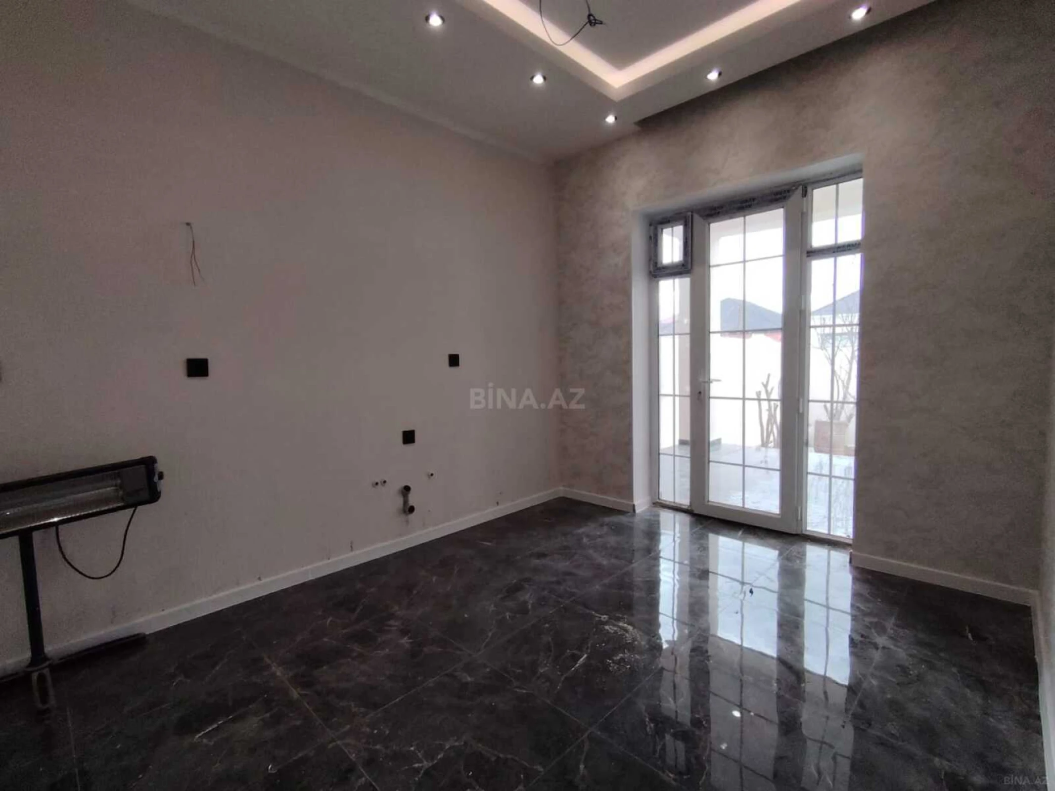 Satılır 4 otaqlı həyət evi 110 m²