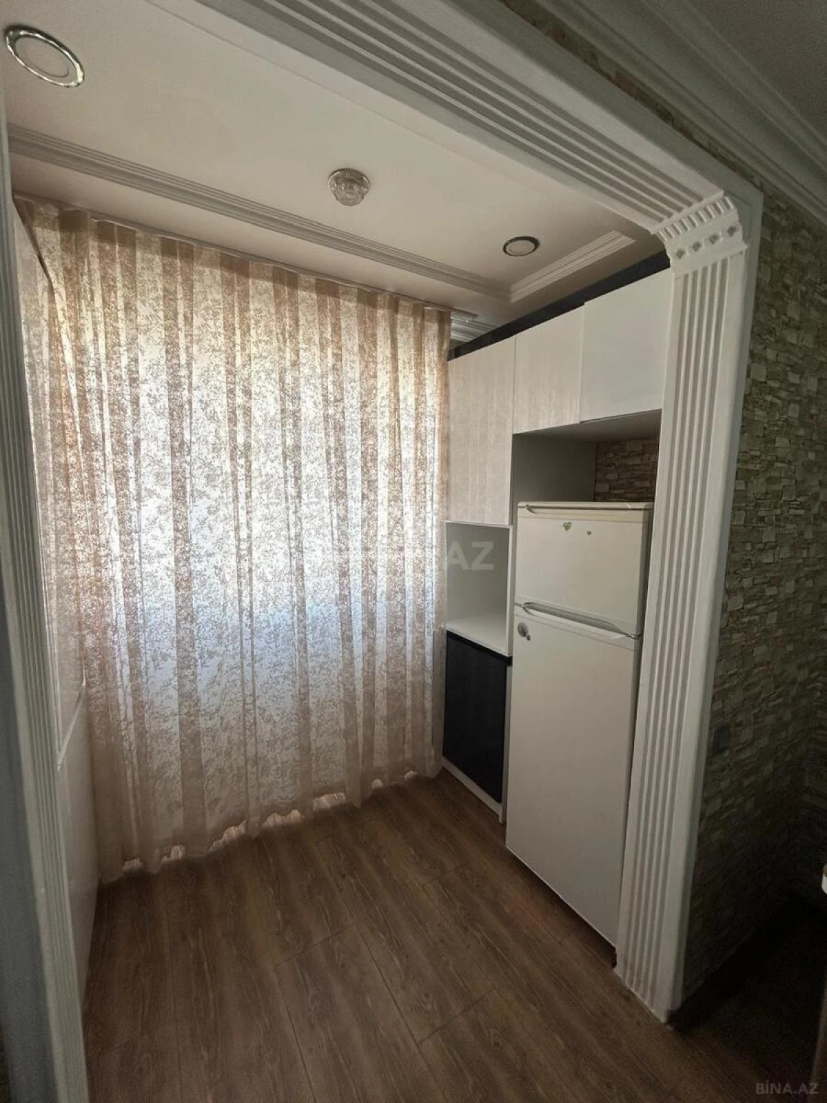 Kirayə verilir 3 otaqlı mənzil 90 m²