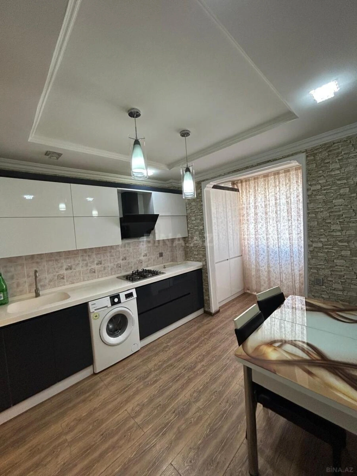 Kirayə verilir 3 otaqlı mənzil 90 m²