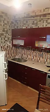 Kirayə verilir 2 otaqlı mənzil 70 m²