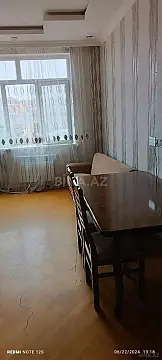Kirayə verilir 2 otaqlı mənzil 70 m²