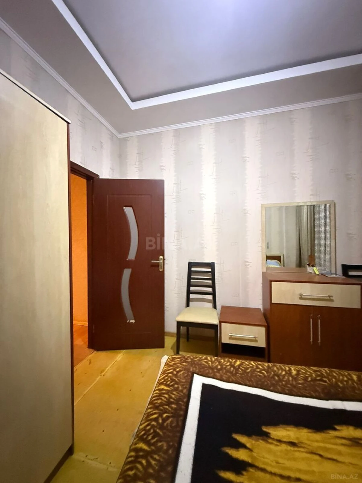 Kirayə verilir 3 otaqlı mənzil 95 m²